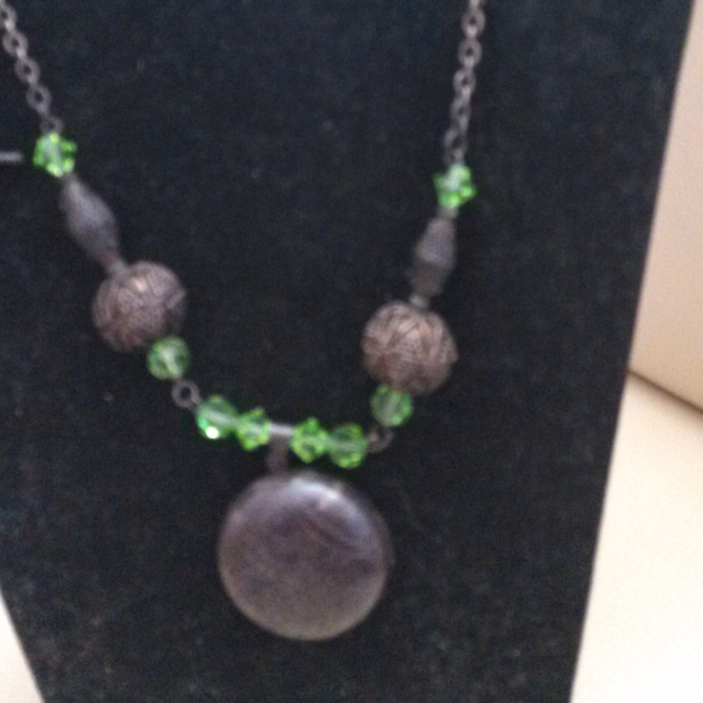 VINTAGE HAND MADE LOCKETS OPEN NO